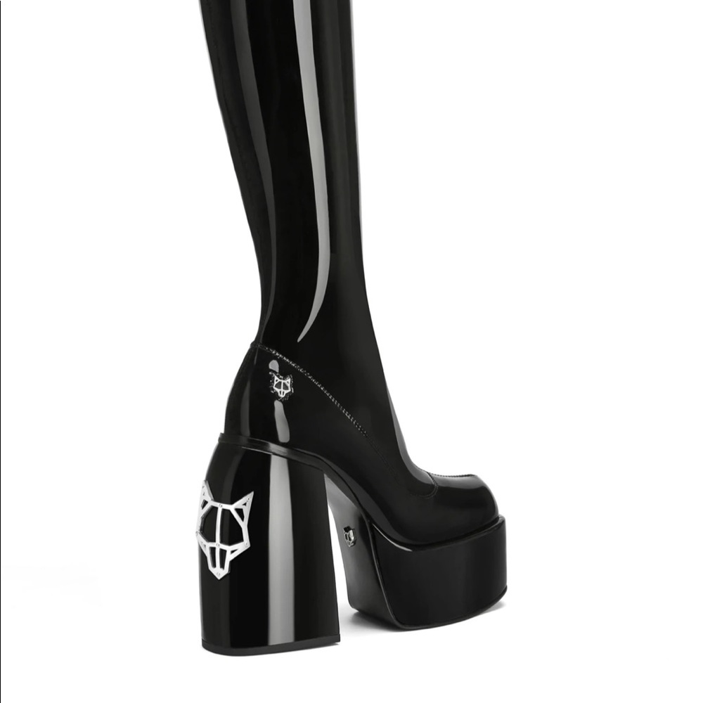 Black platform boots. Naked wolf Size 5